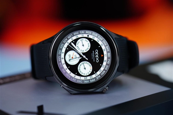 OPPO第一款圓表！OPPO Watch X星夜飛行版圖賞