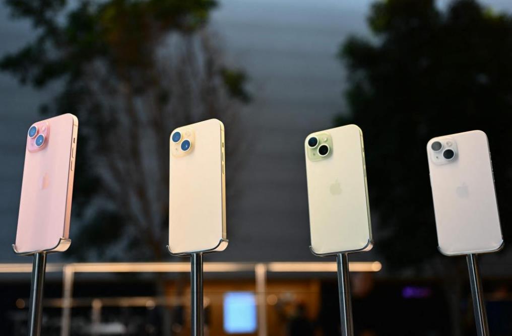 露出蘋果LOGO身份象征？揭露iPhone用戶愛用裸機(jī)的6大關(guān)鍵(圖1)